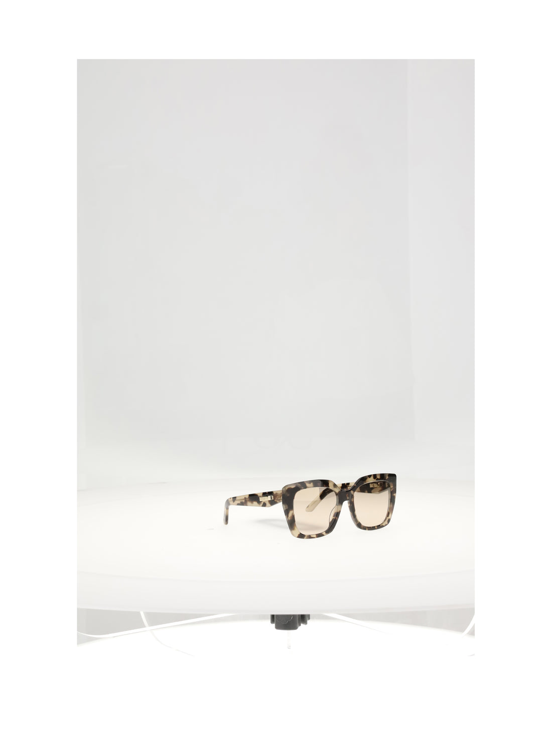 DIOR OS sunglasses