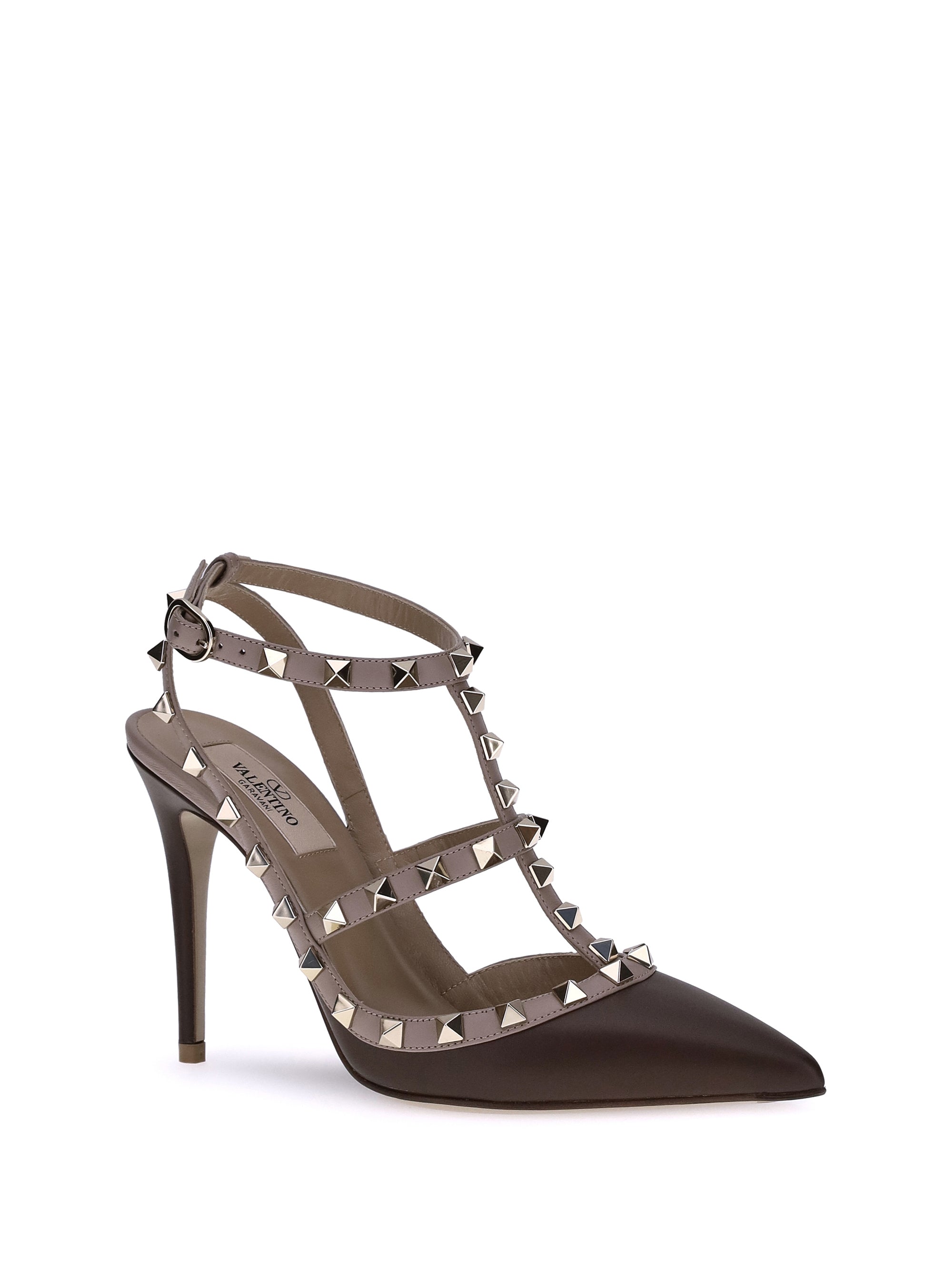 rockstud pumps