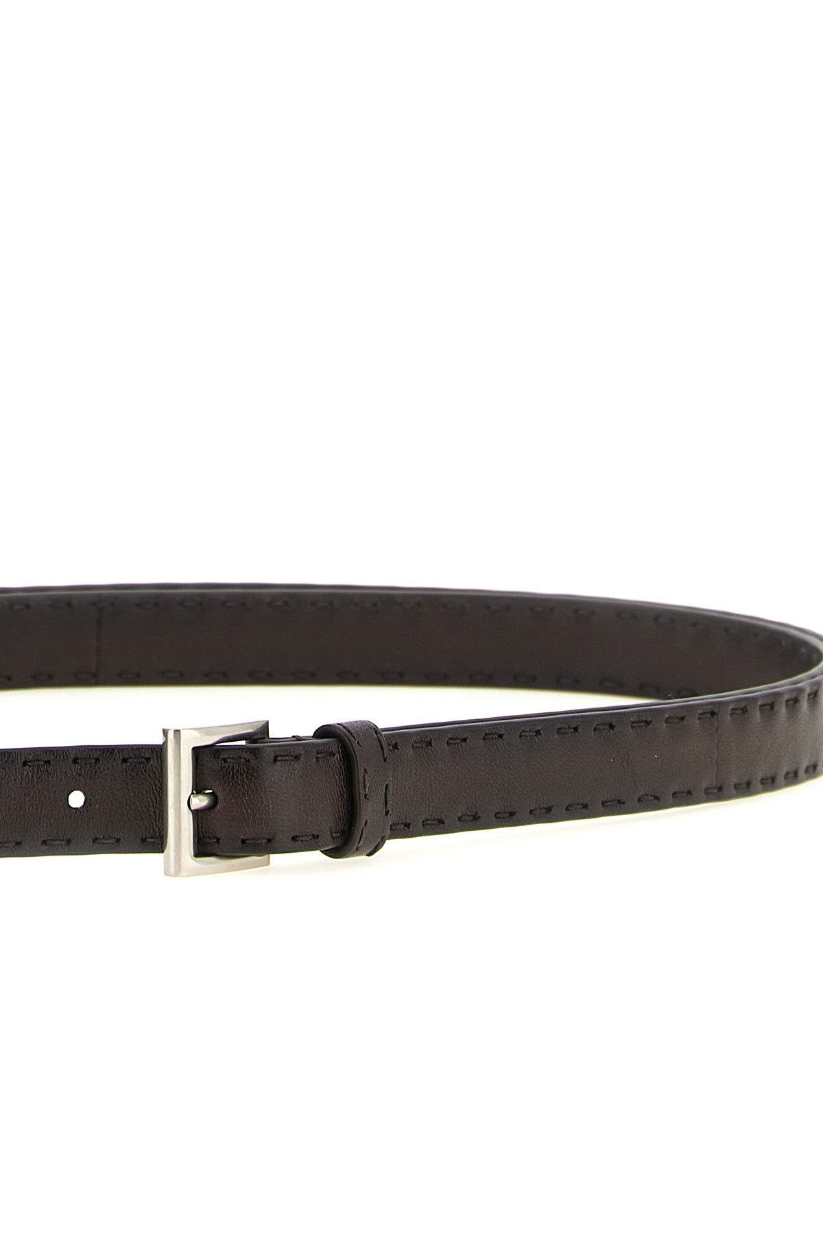 the prada antique nappa leather belt has a linear and rigorous design