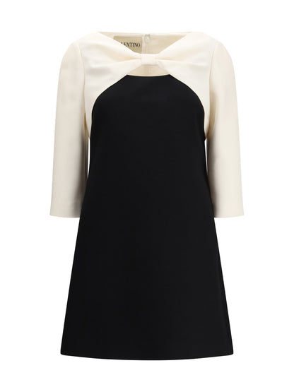 VALENTINO 42 short crepe couture dress