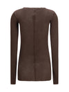 long-sleeved t-shirt