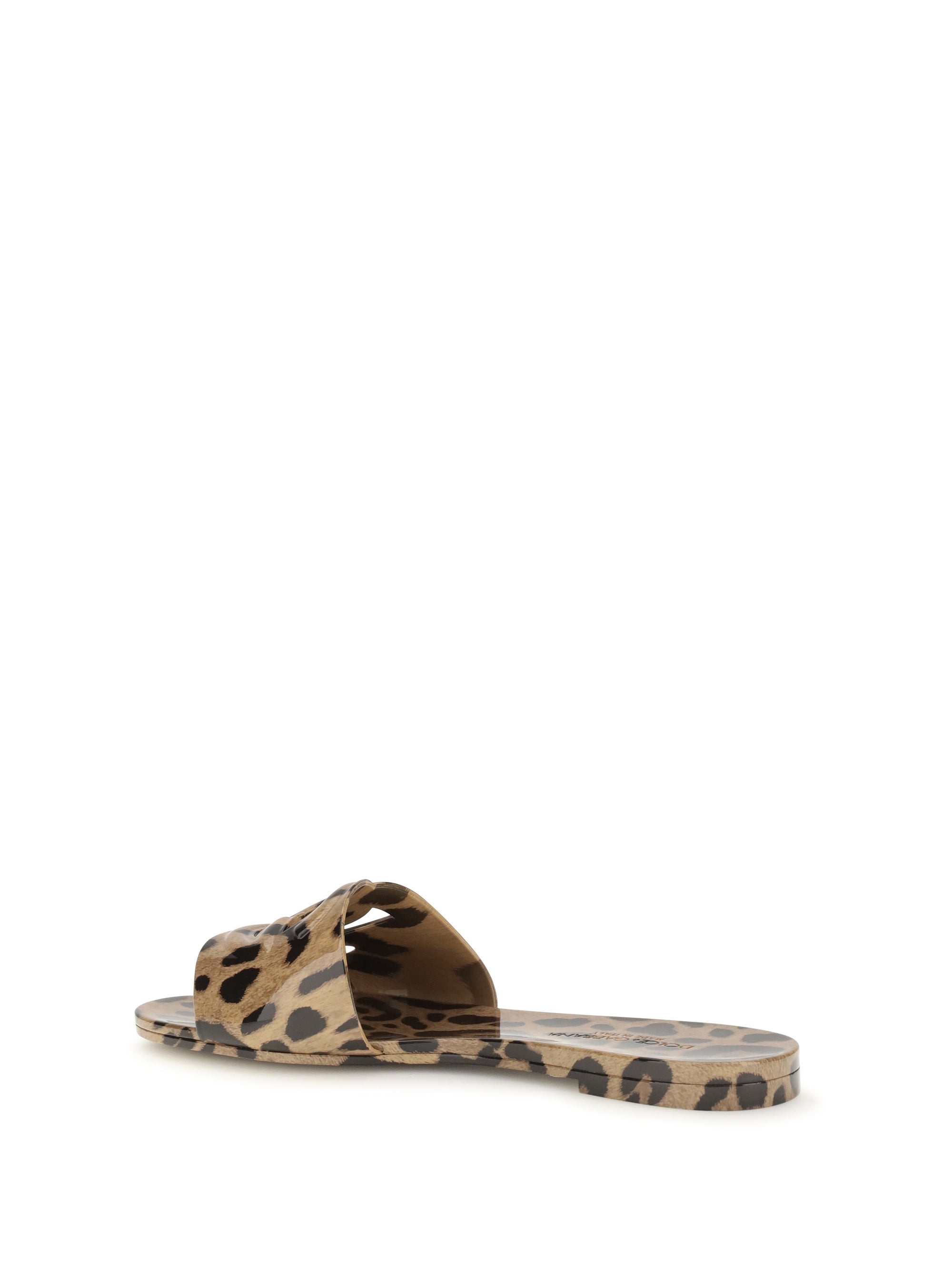 rubber sandals with leopard print