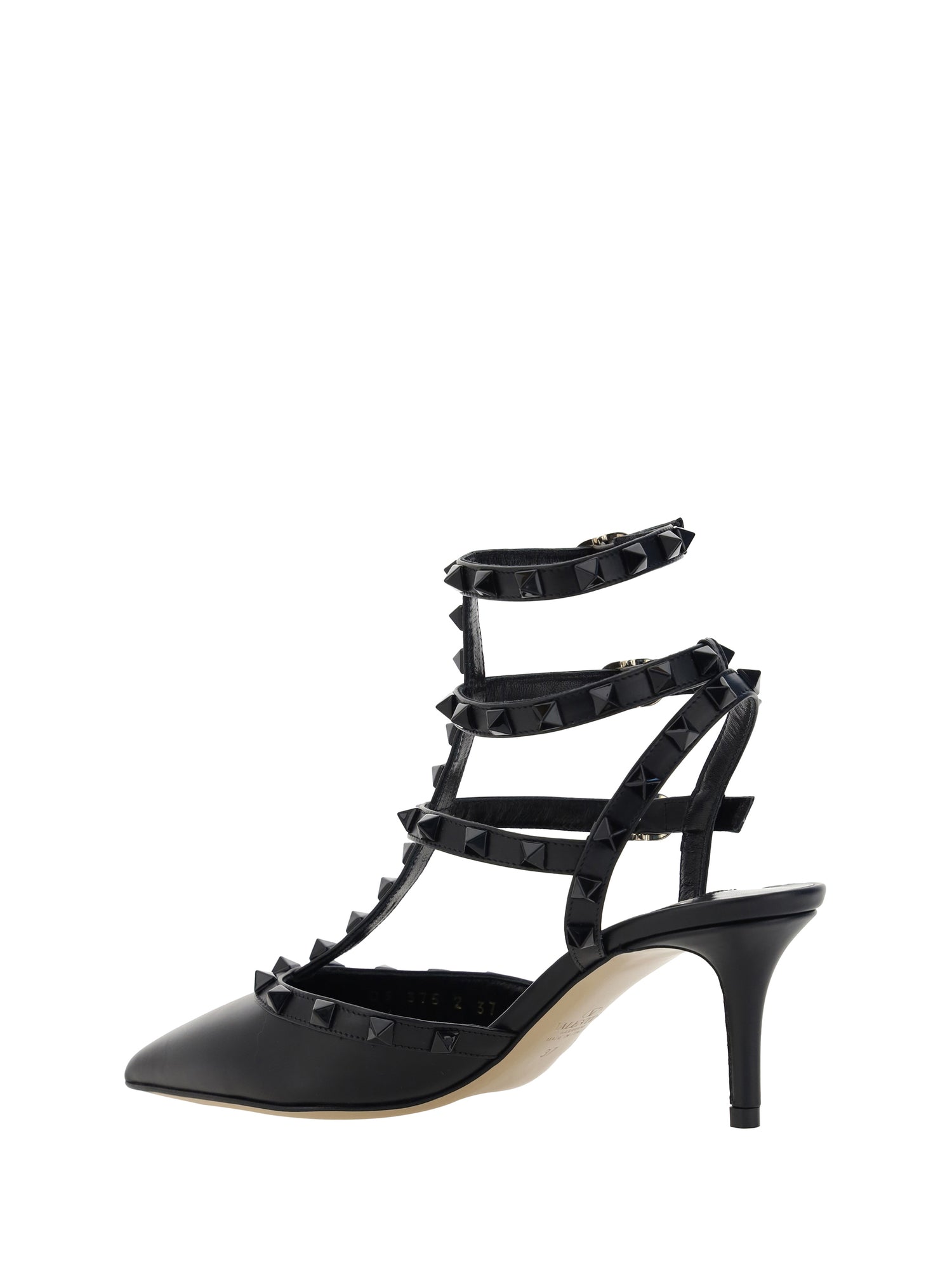 rockstud pumps