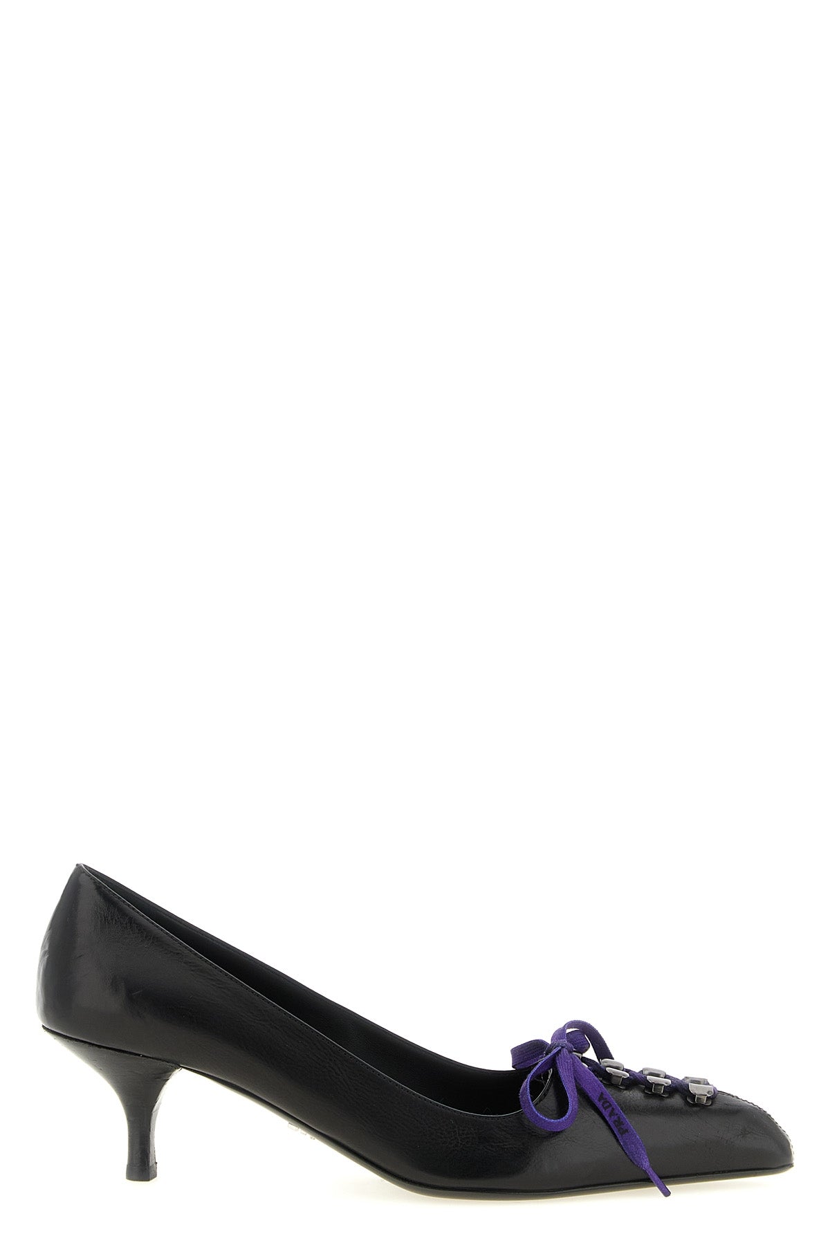 prada pumps in fine black calf leather