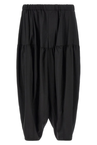 fluid and light fabric trousers