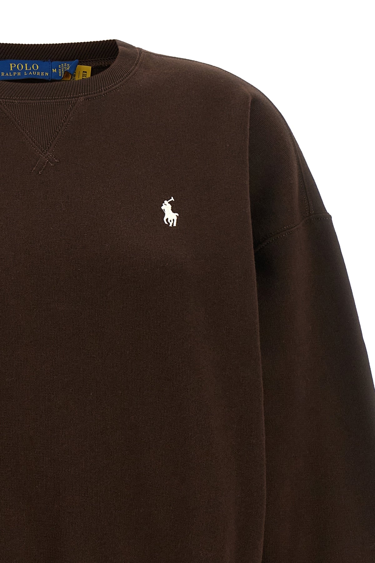 the polo ralph lauren sweatshirt is structured in a fine cotton blend