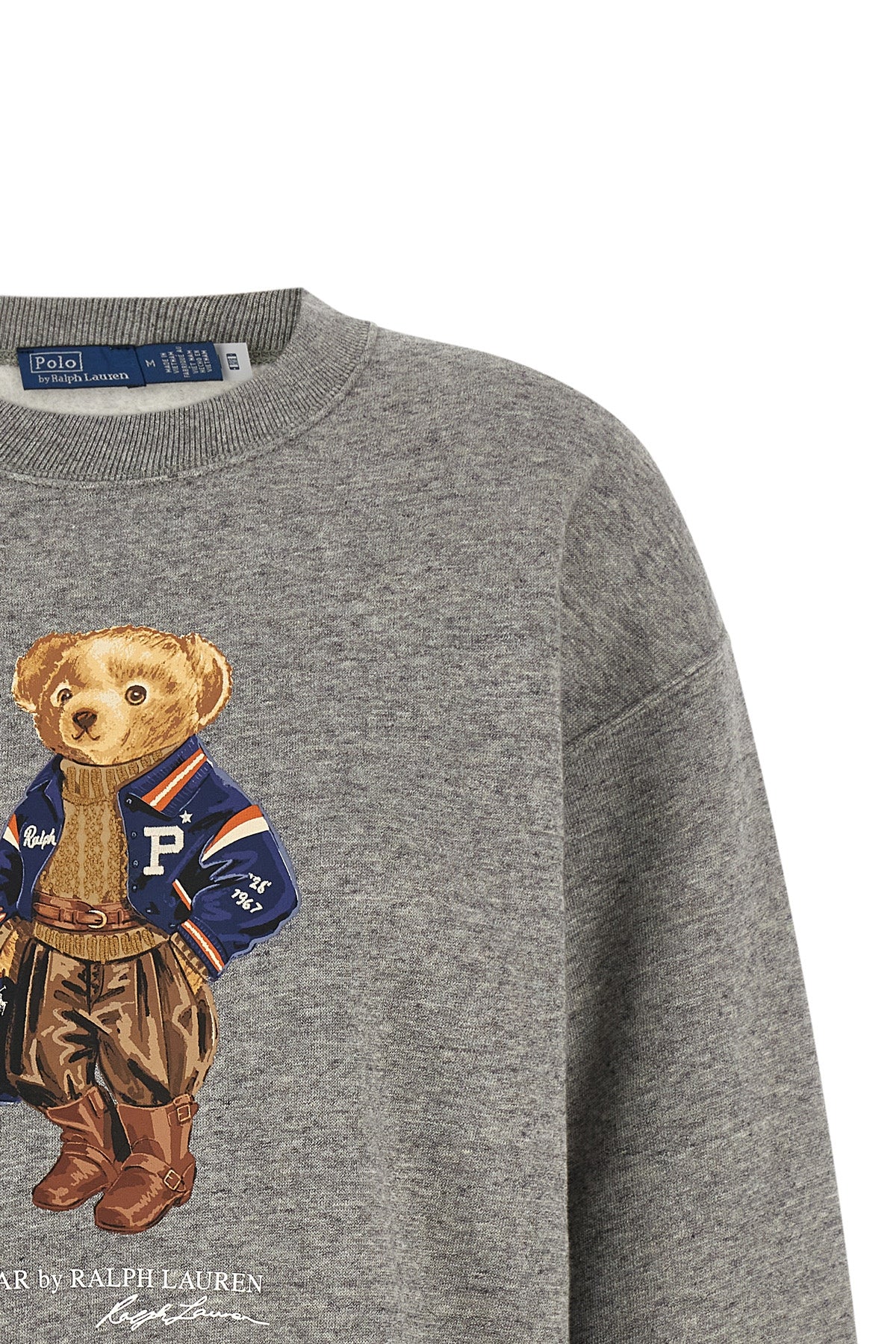 the polo ralph lauren crew neck sweatshirt defines casual luxury through a relax