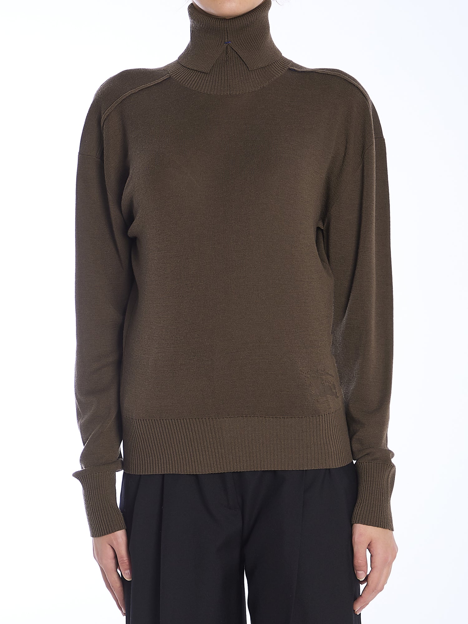 BURBERRY S wool sweater