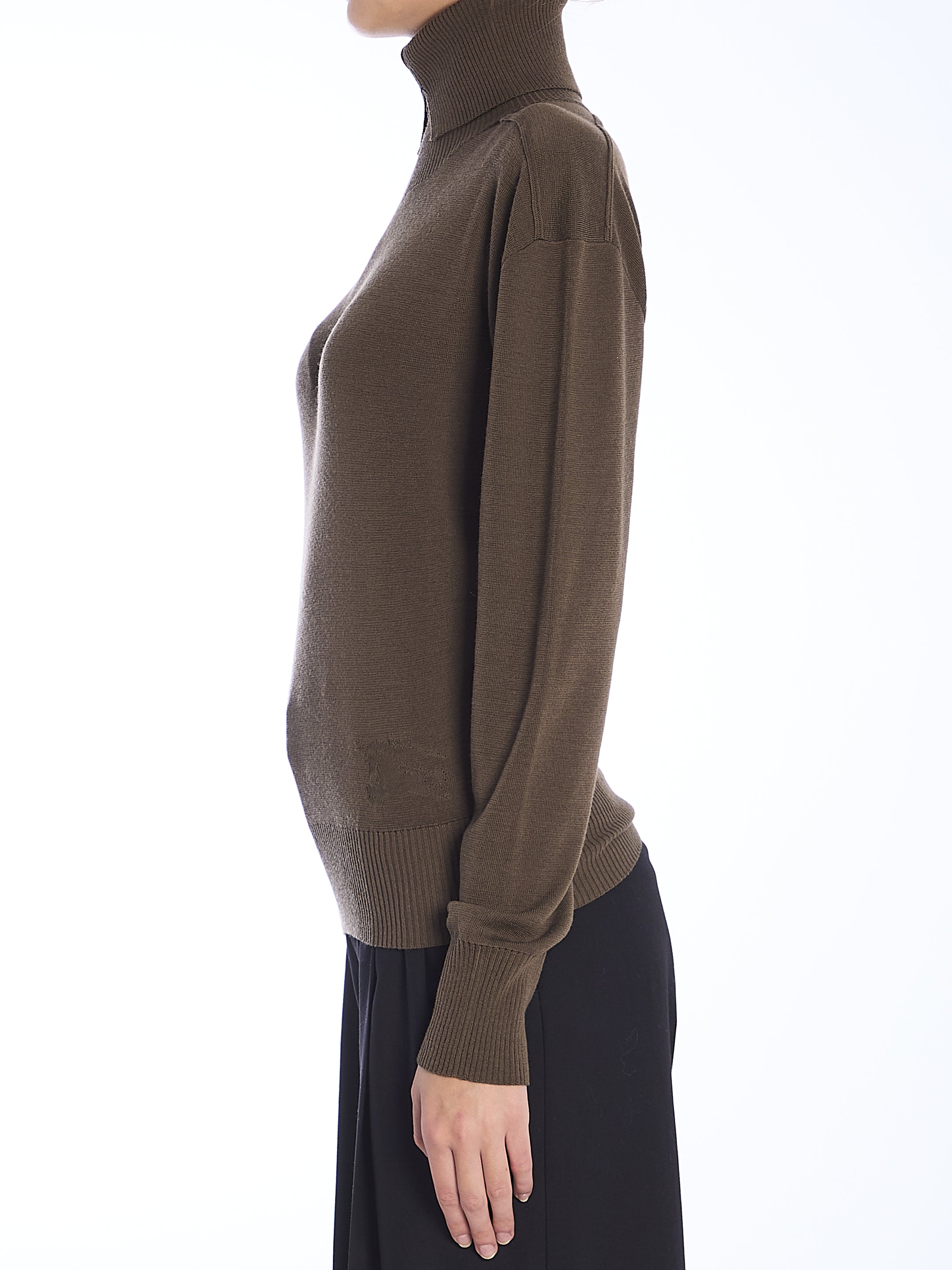 BURBERRY S wool sweater