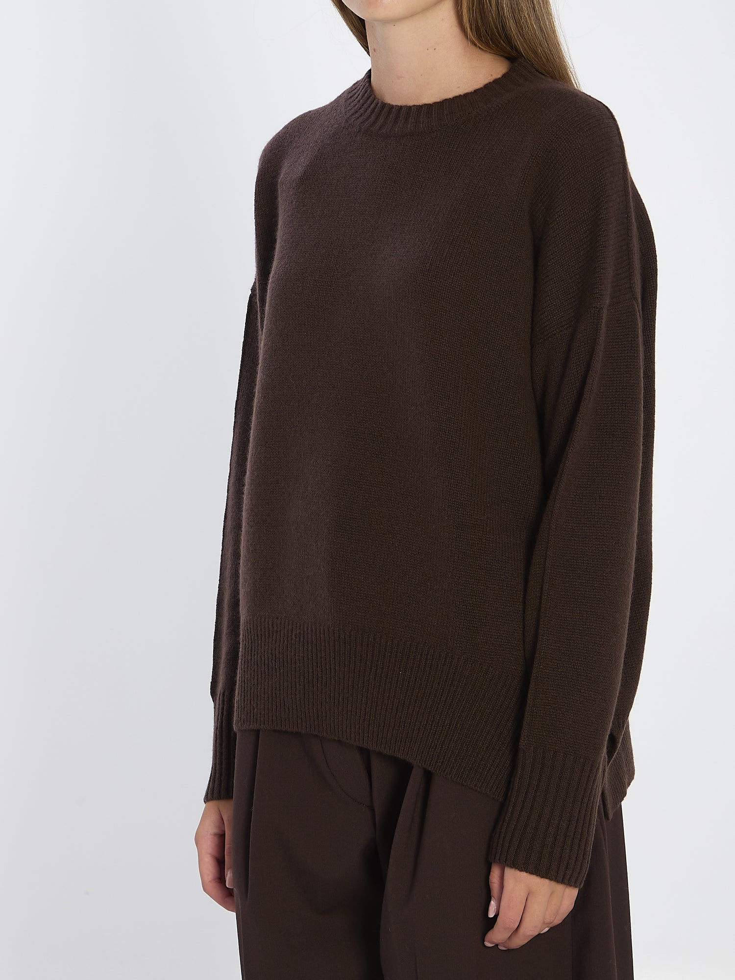 ALLUDE M cashmere sweater