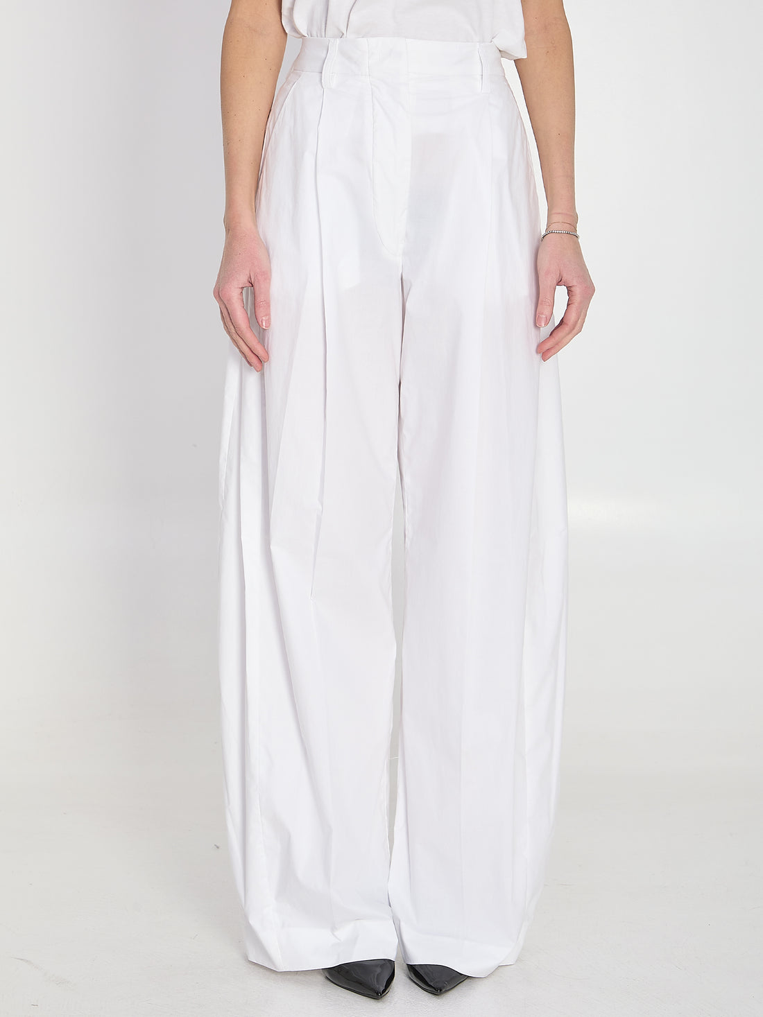 THE LATEST  38 billie pants