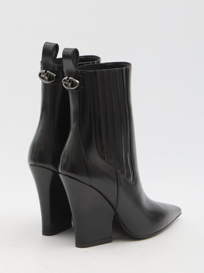 VALENTINO GARAVANI 38½ vlogo lockette booties