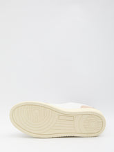 AUTRY 36 medalist low sneakers 