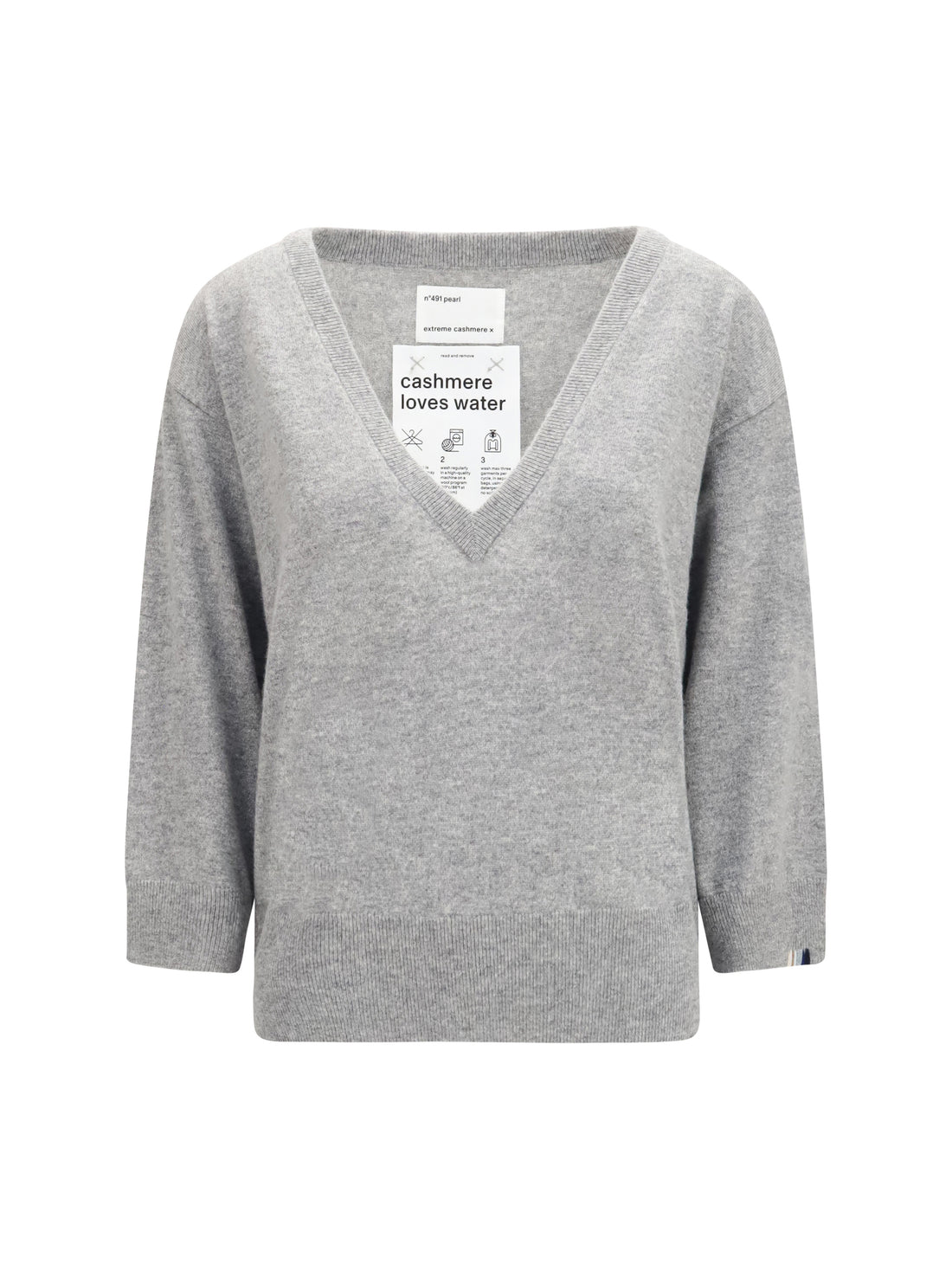 EXTREME CASHMERE OS n°491 v-neck cashmere sweater