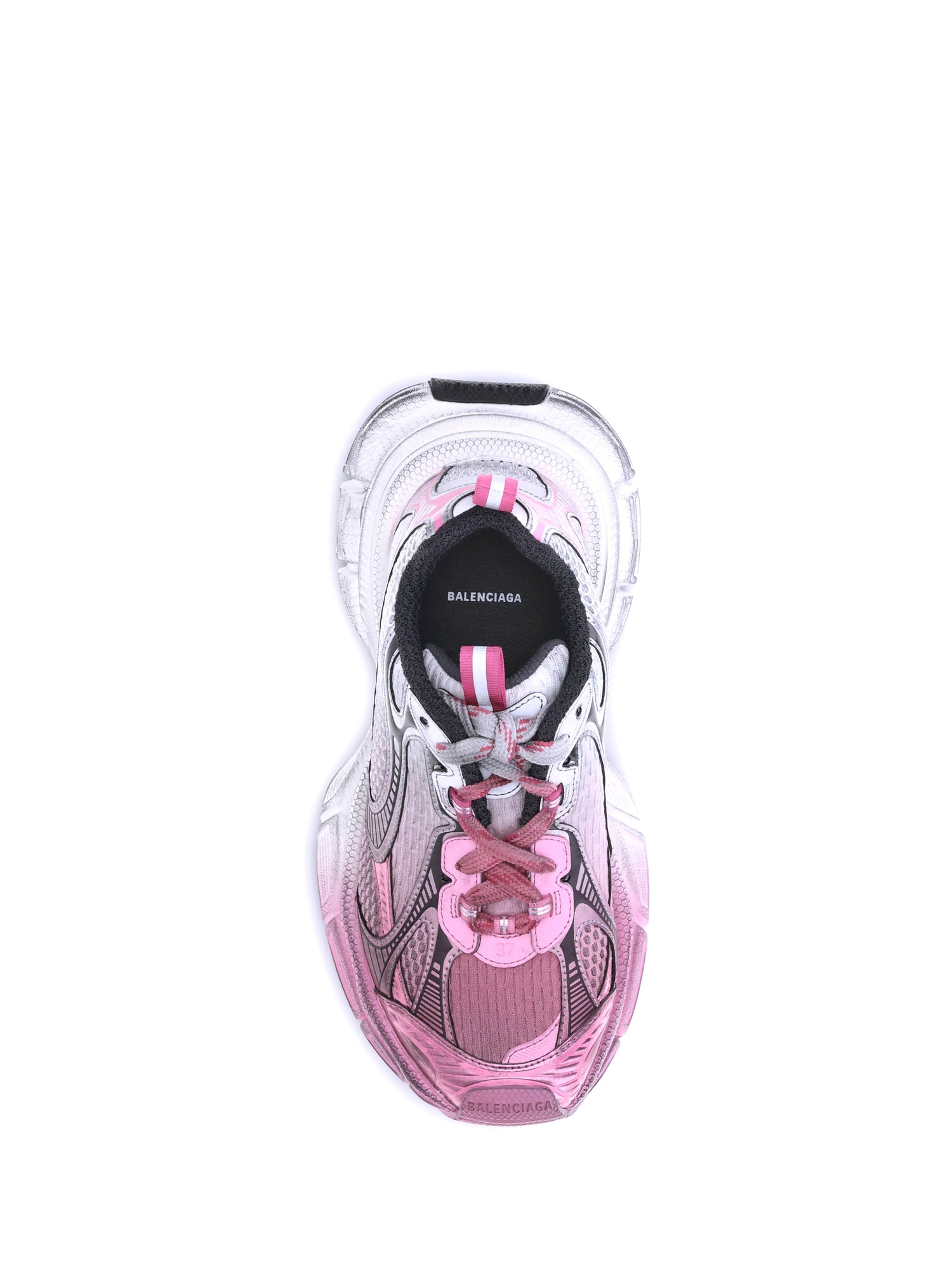 3xl toe spray sneakers