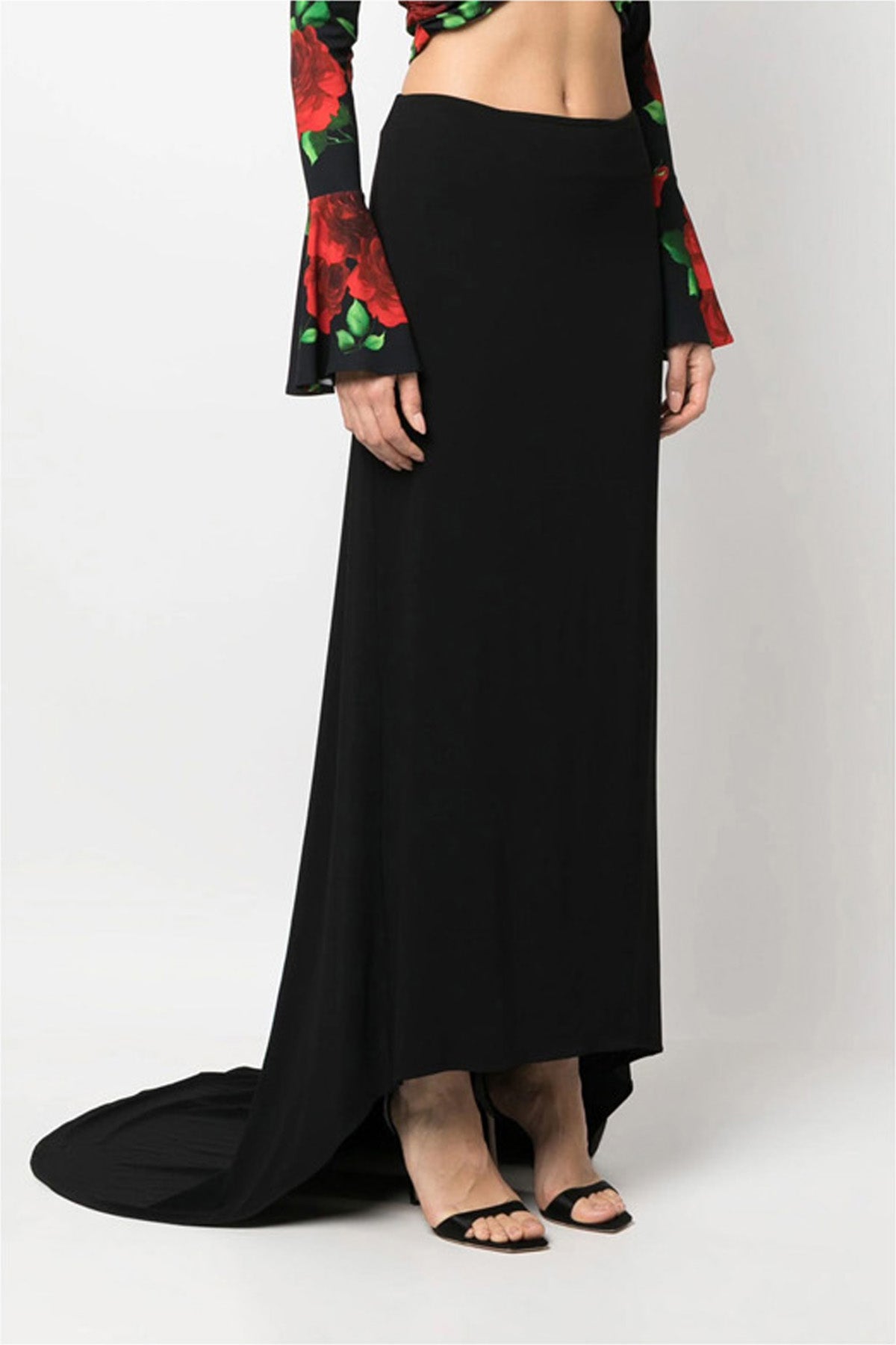 asymmetric long skirt in a stretch fabric