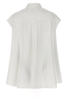 sleeveless shirt