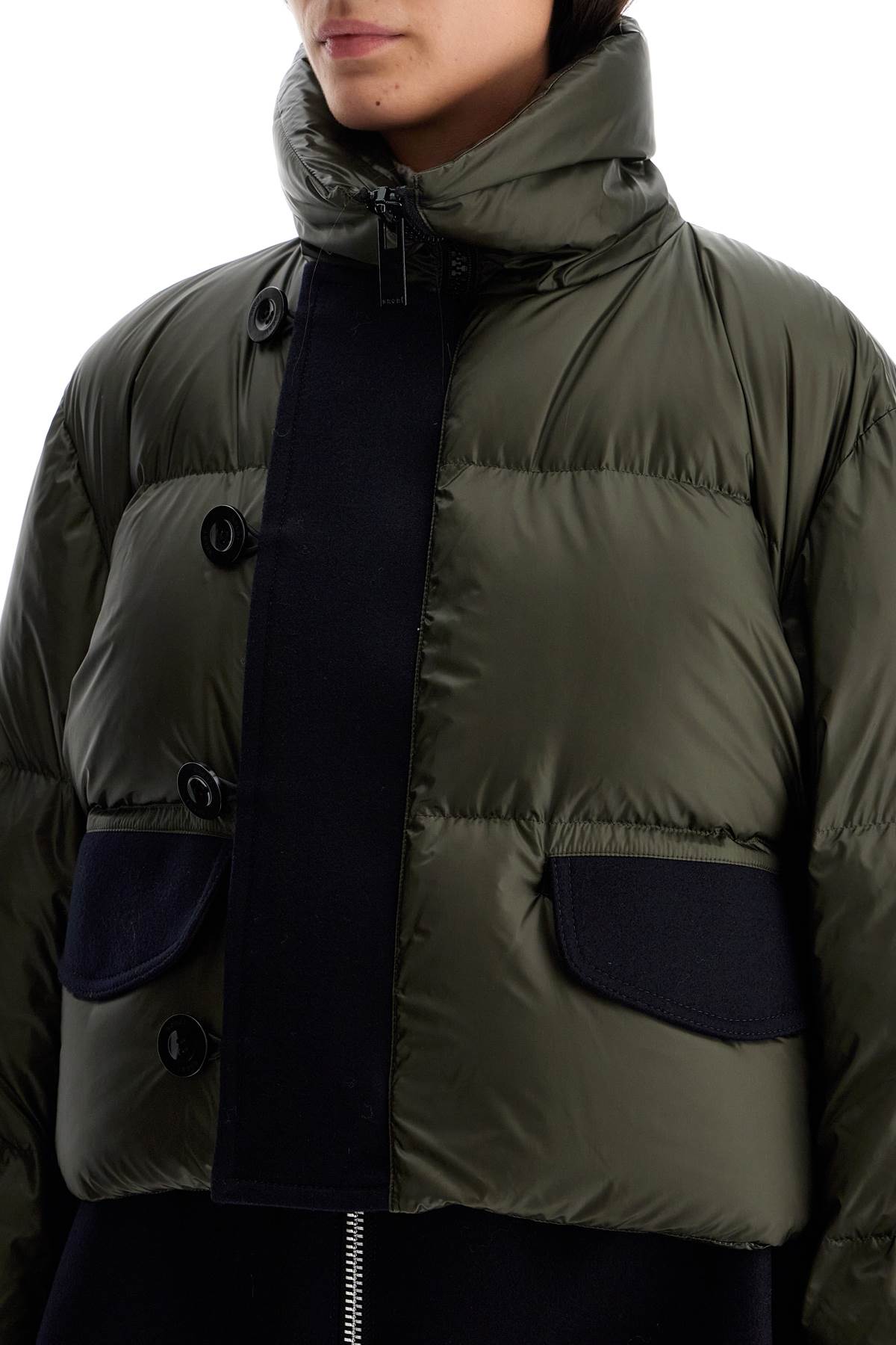 di pizzo

short down jacket