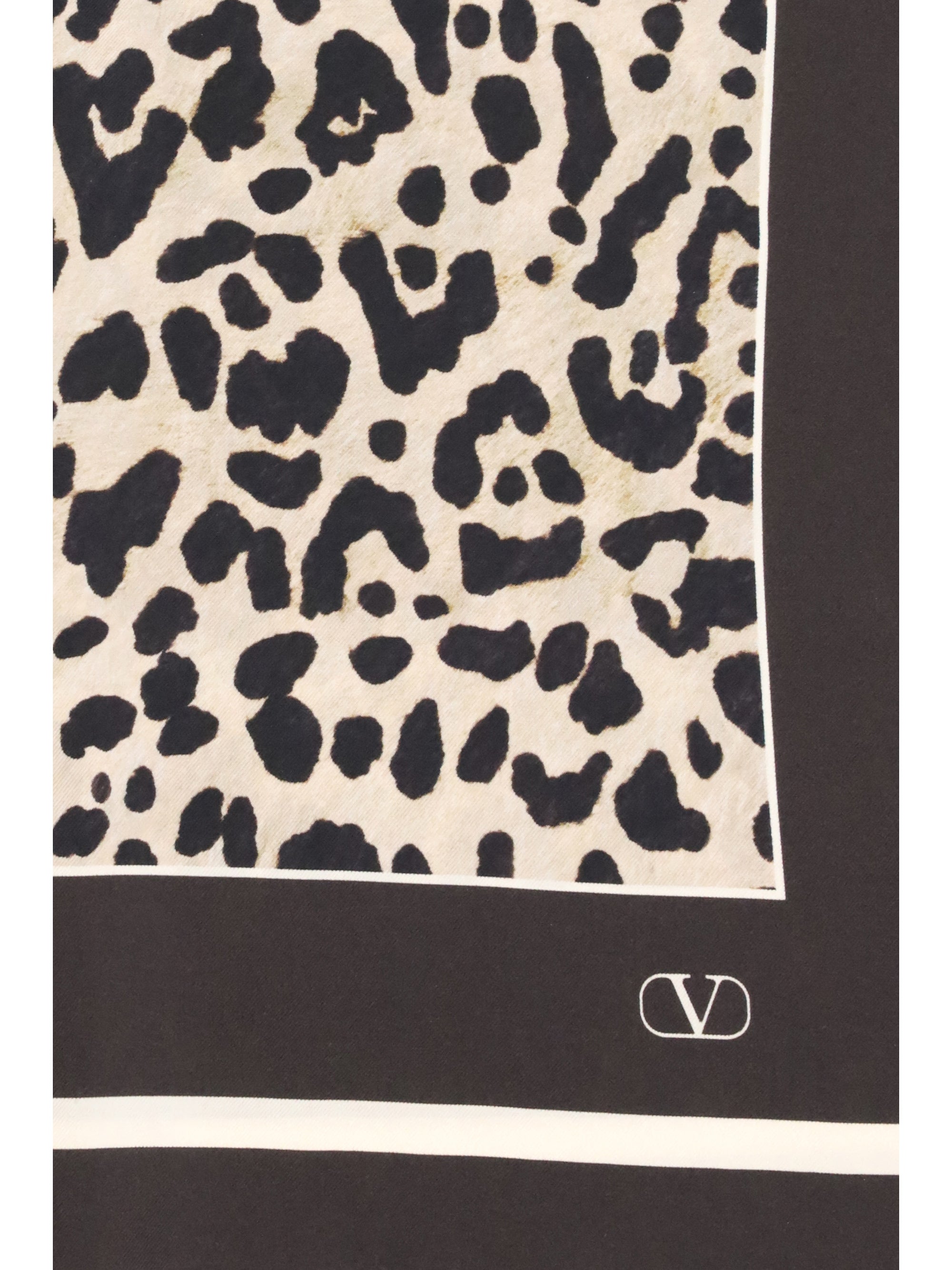 leopard print foulard