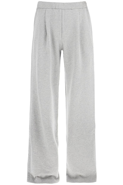 wide shoulder joggers with