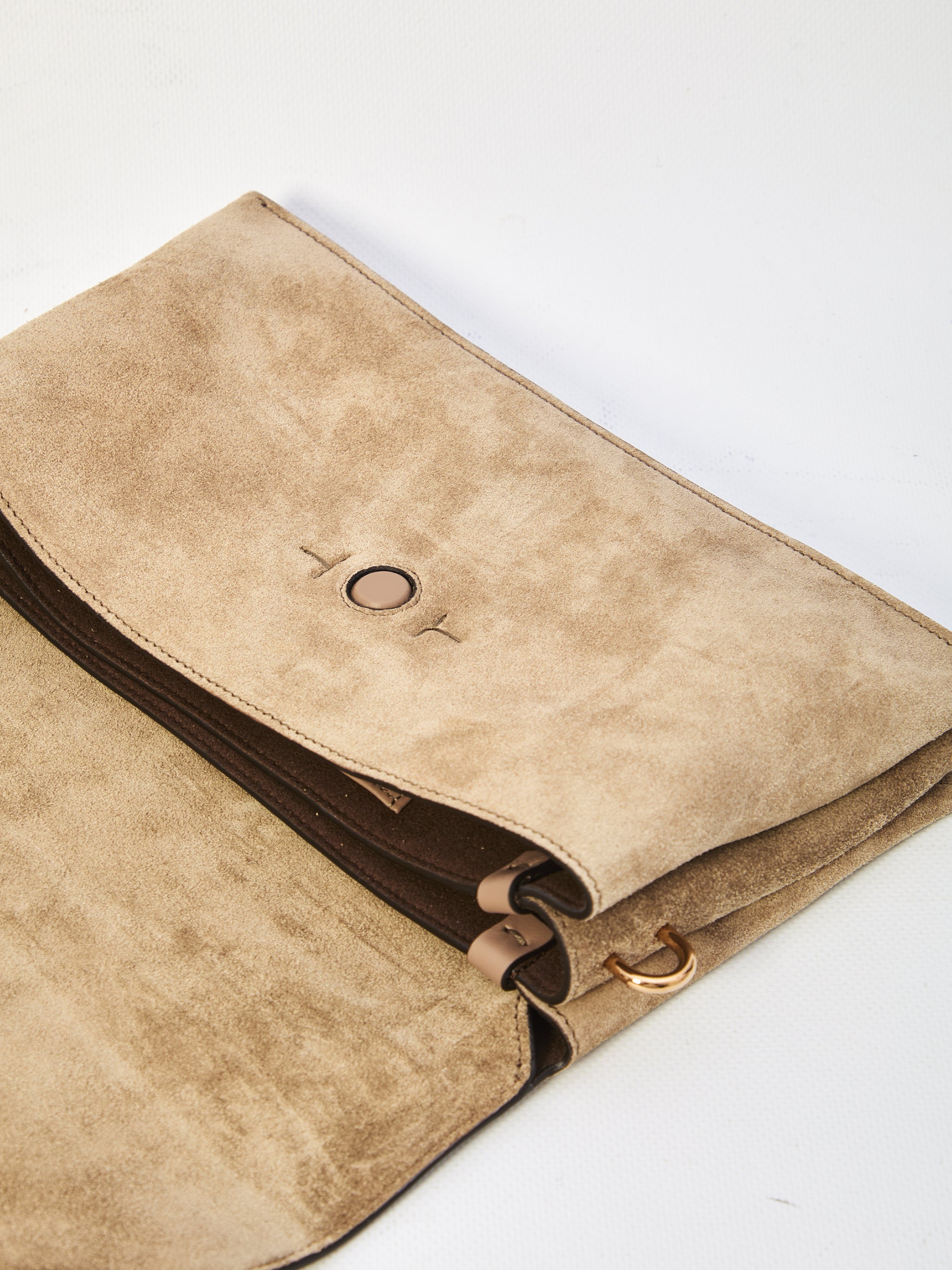 t timelss flap bag in leather