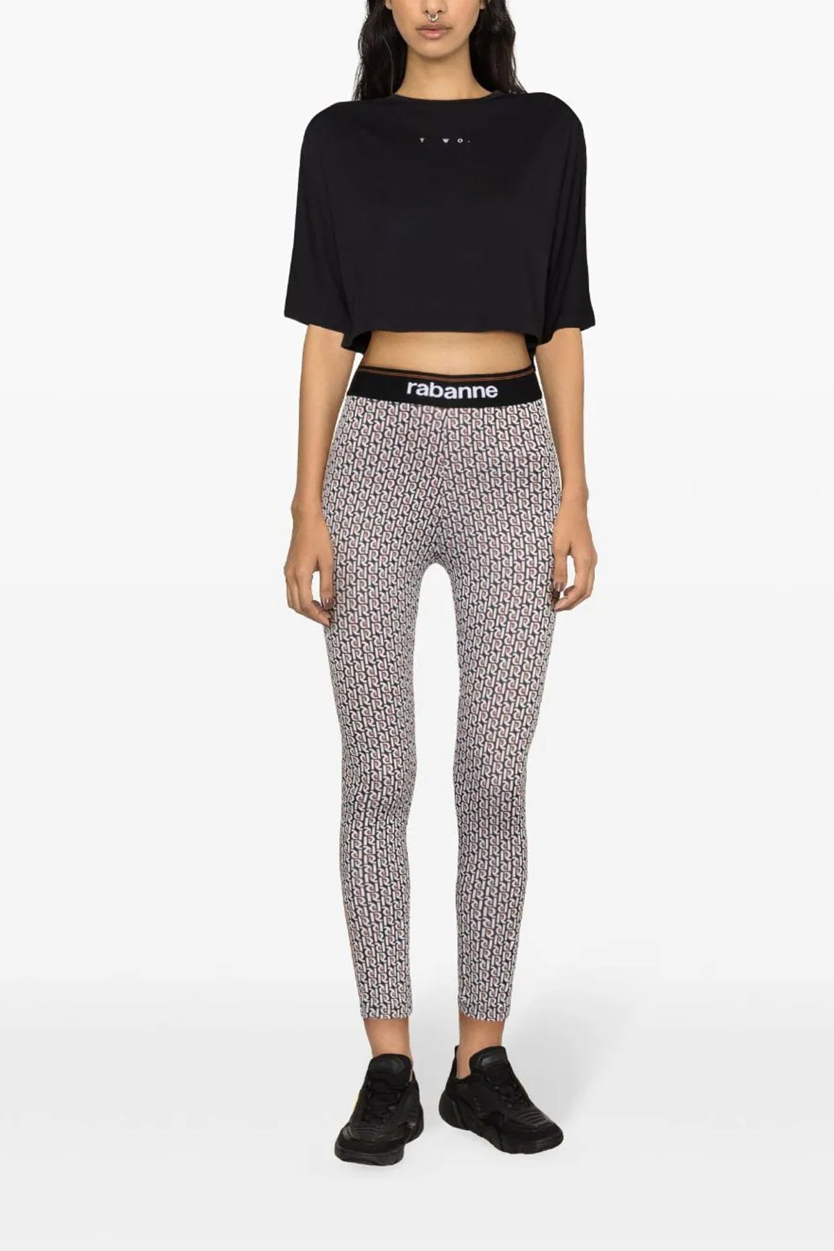 stretch fabric leggings