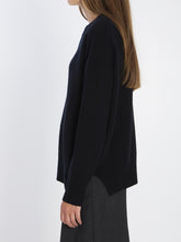 ALLUDE M cashmere sweater