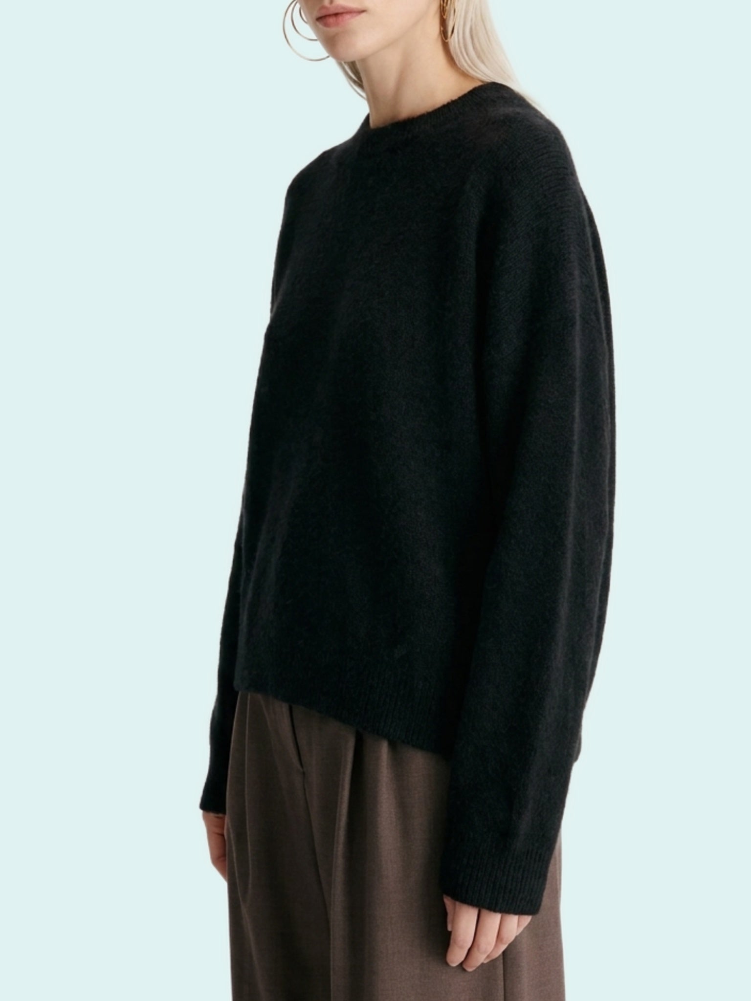 black tristan sweater