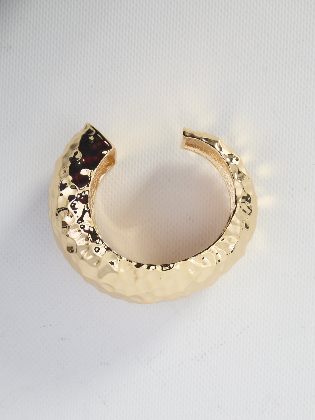 SELF PORTRAIT OS hammered gold cuff 