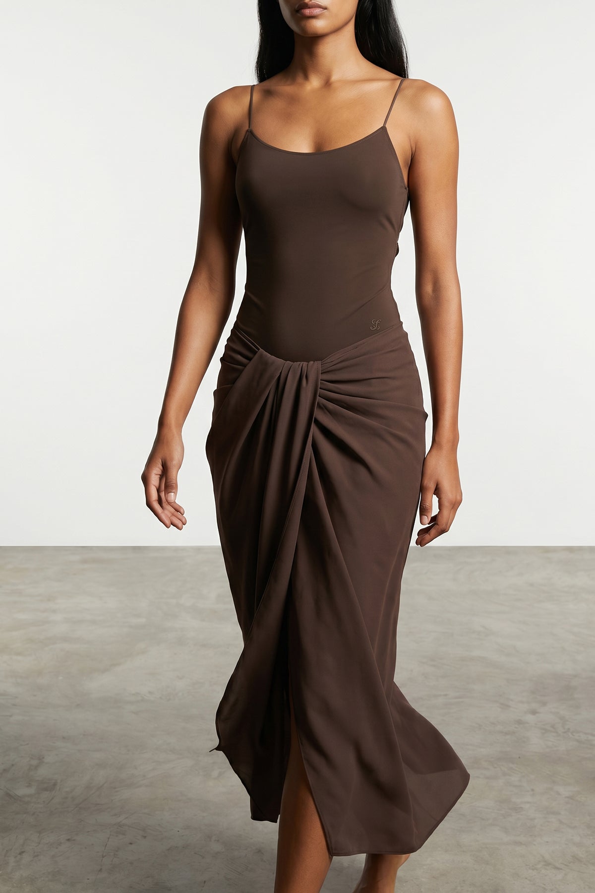 le jupe paréo midi skirt in lightweight