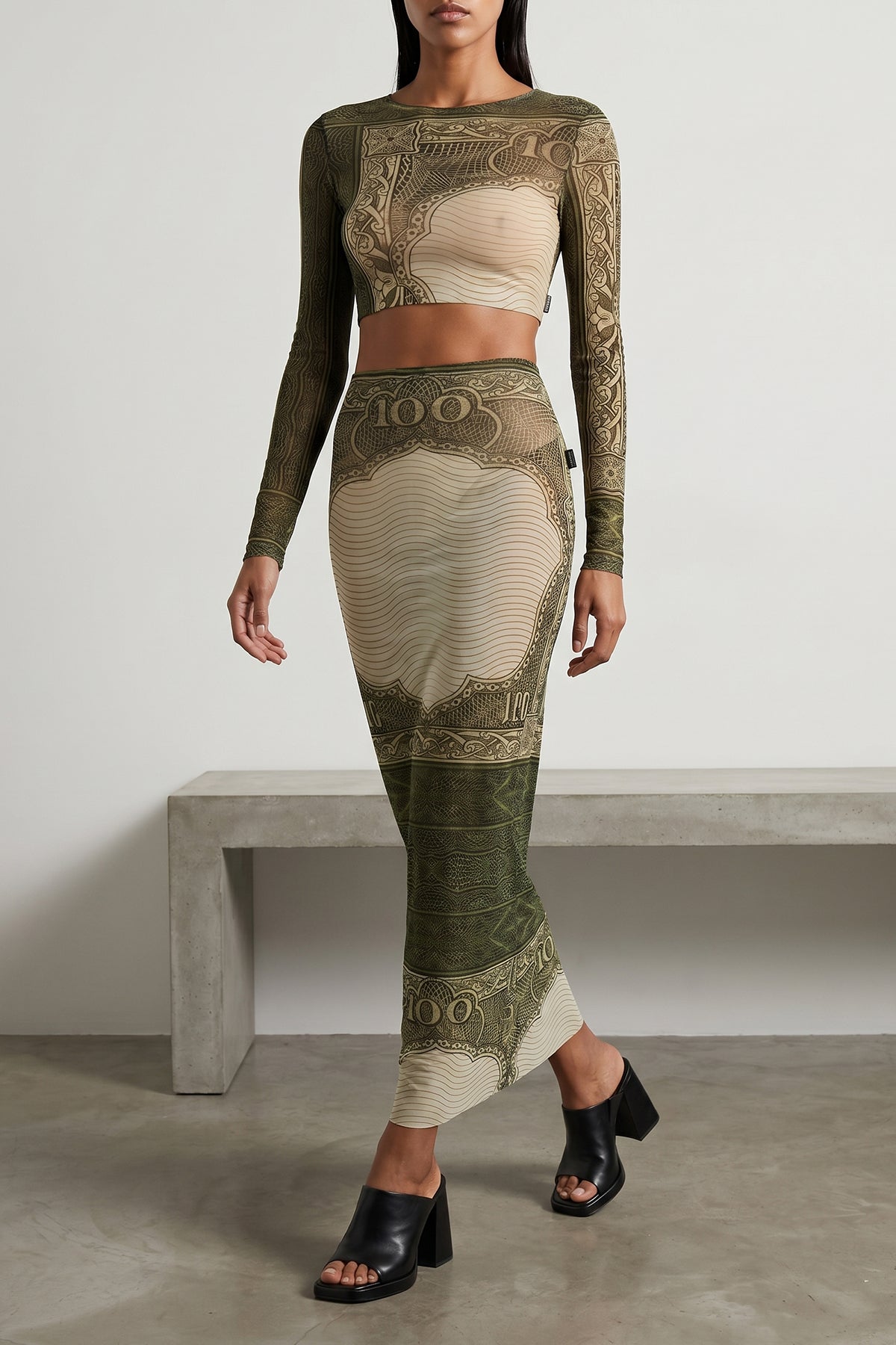 re-edition - the green cartouche crop top in semi-transparent stretch tulle