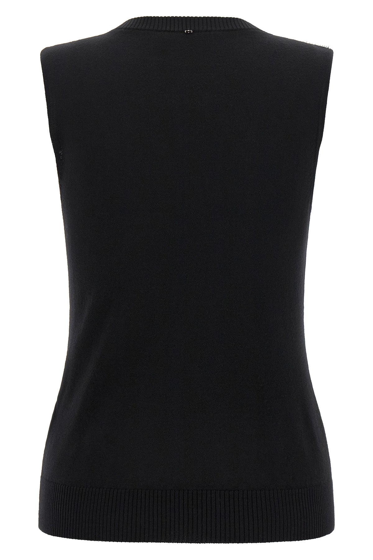 sportmaxs spxcrine top redefines evening elegance through a bold material con