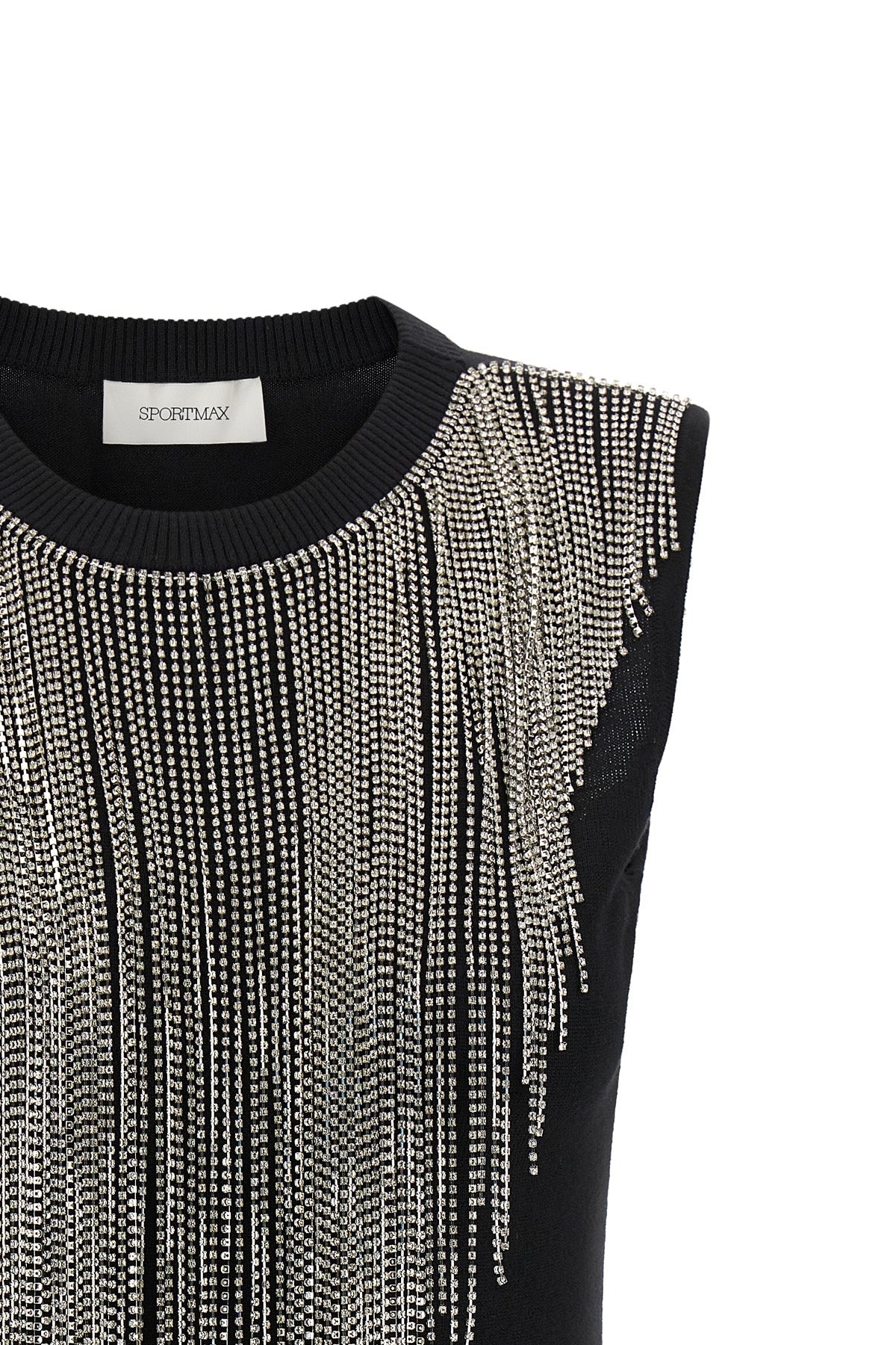 sportmaxs spxcrine top redefines evening elegance through a bold material con