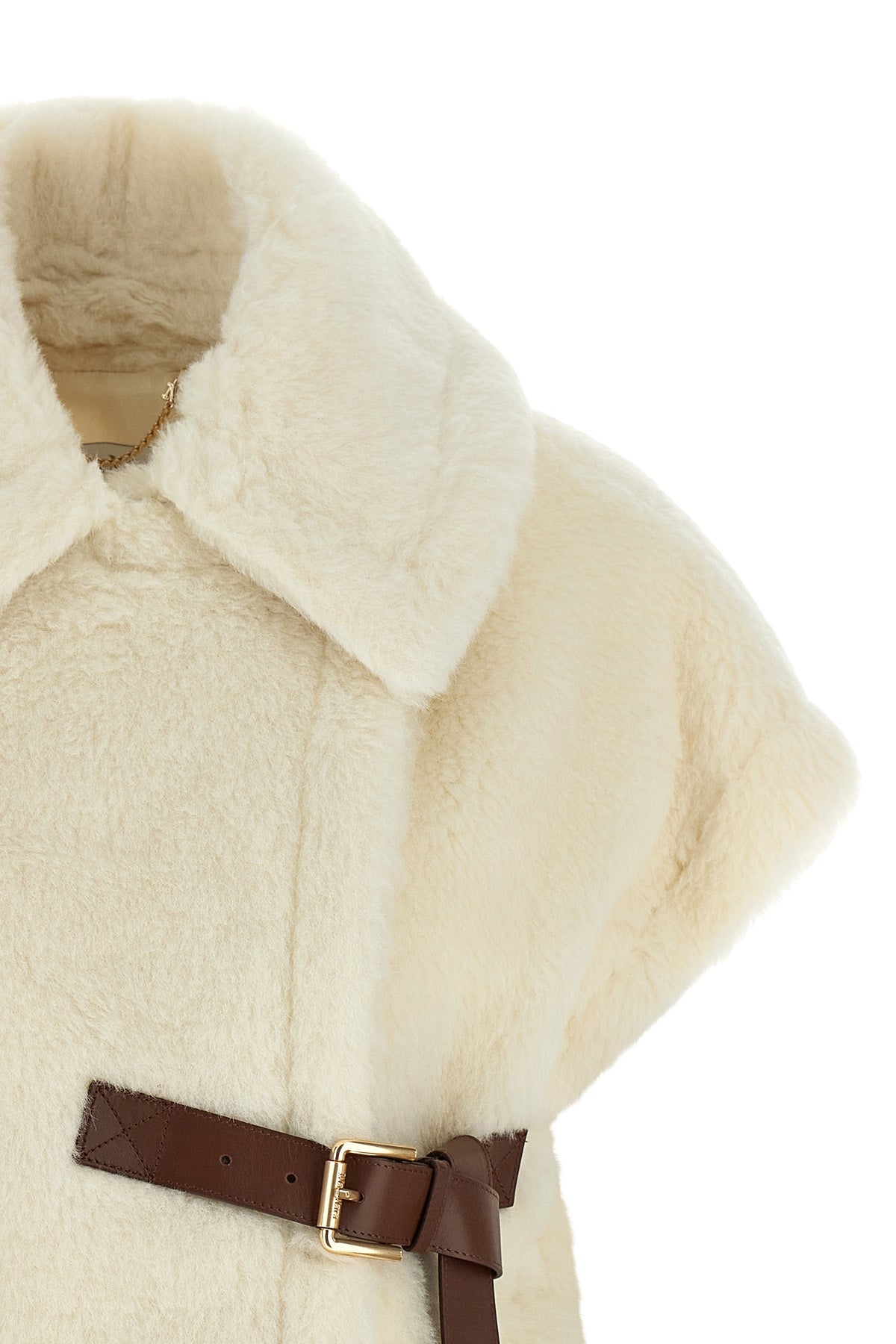 the max mara new abavo cape is made of a precious blend of alpaca