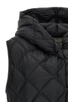 the weekend max mara giochi vest defines a new concept of outerwear through ca