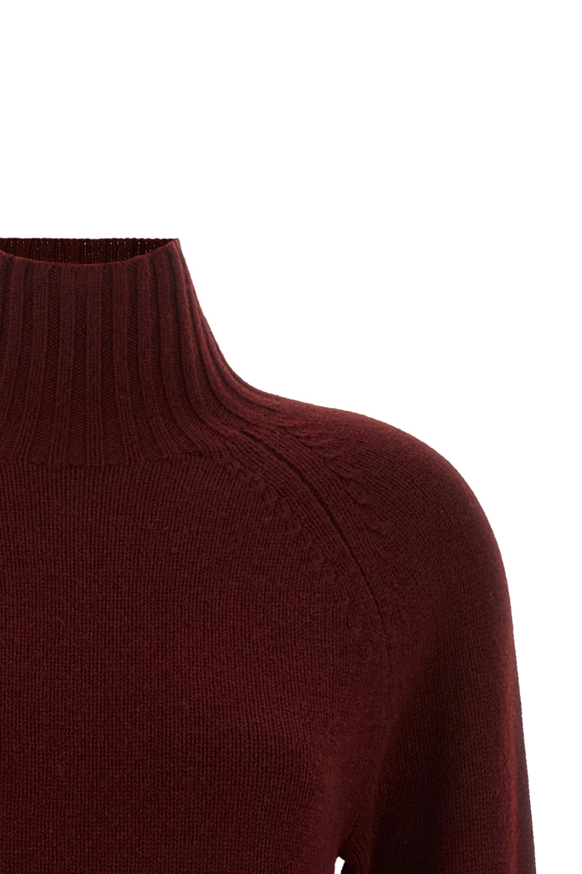 the s max mara mantova high neck jersey sets a new standard in knitwear through
