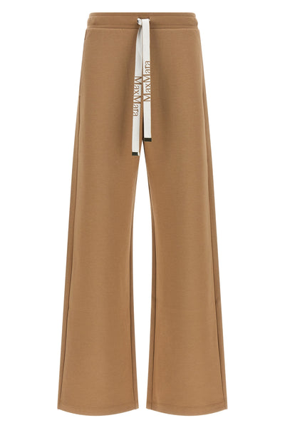 the wide pants s max mara model smmbali sets a new standard for luxury loungewe