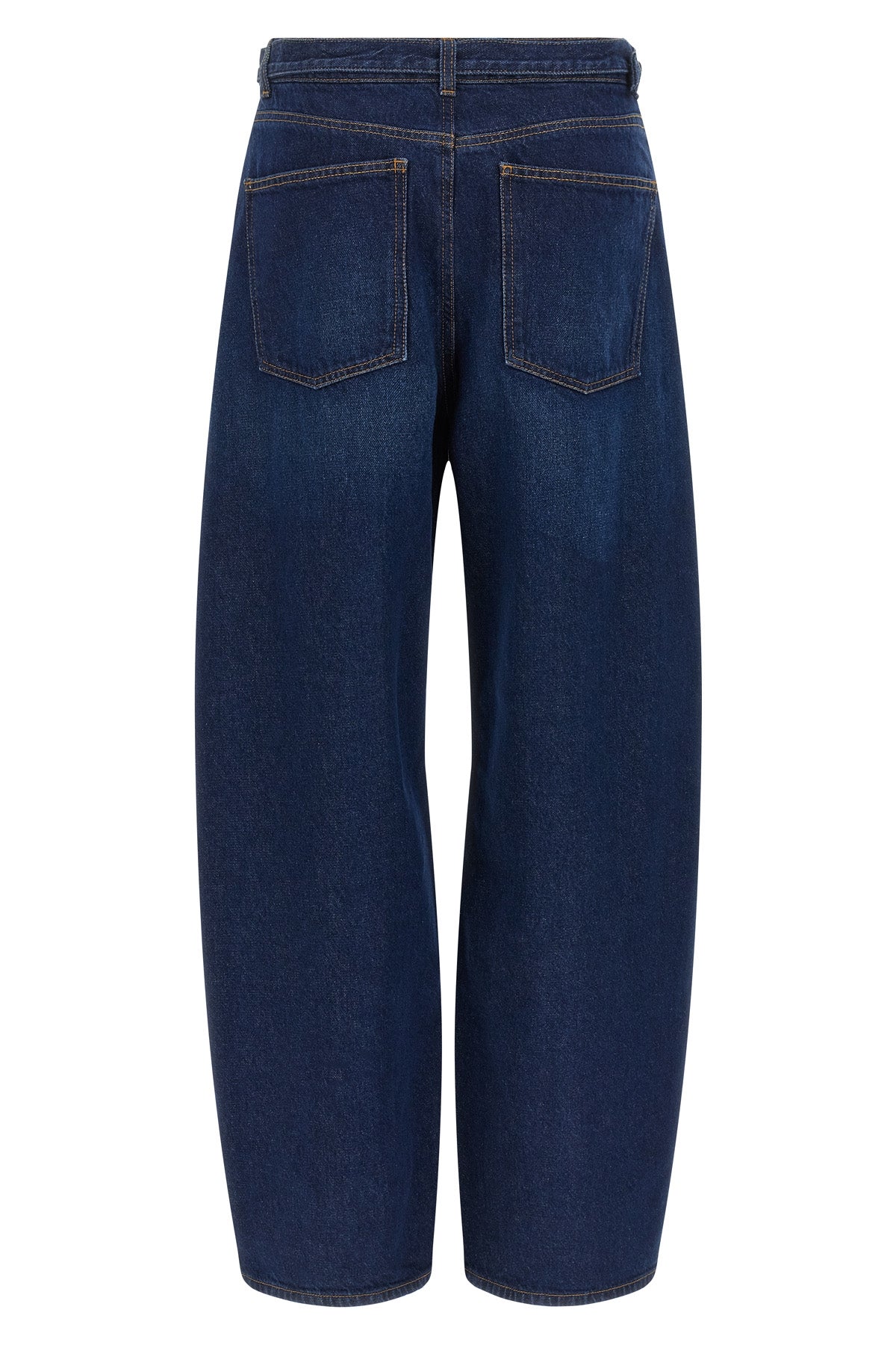 twinset jeans redefine the volumes of everyday wardrobe through a barrel-structu