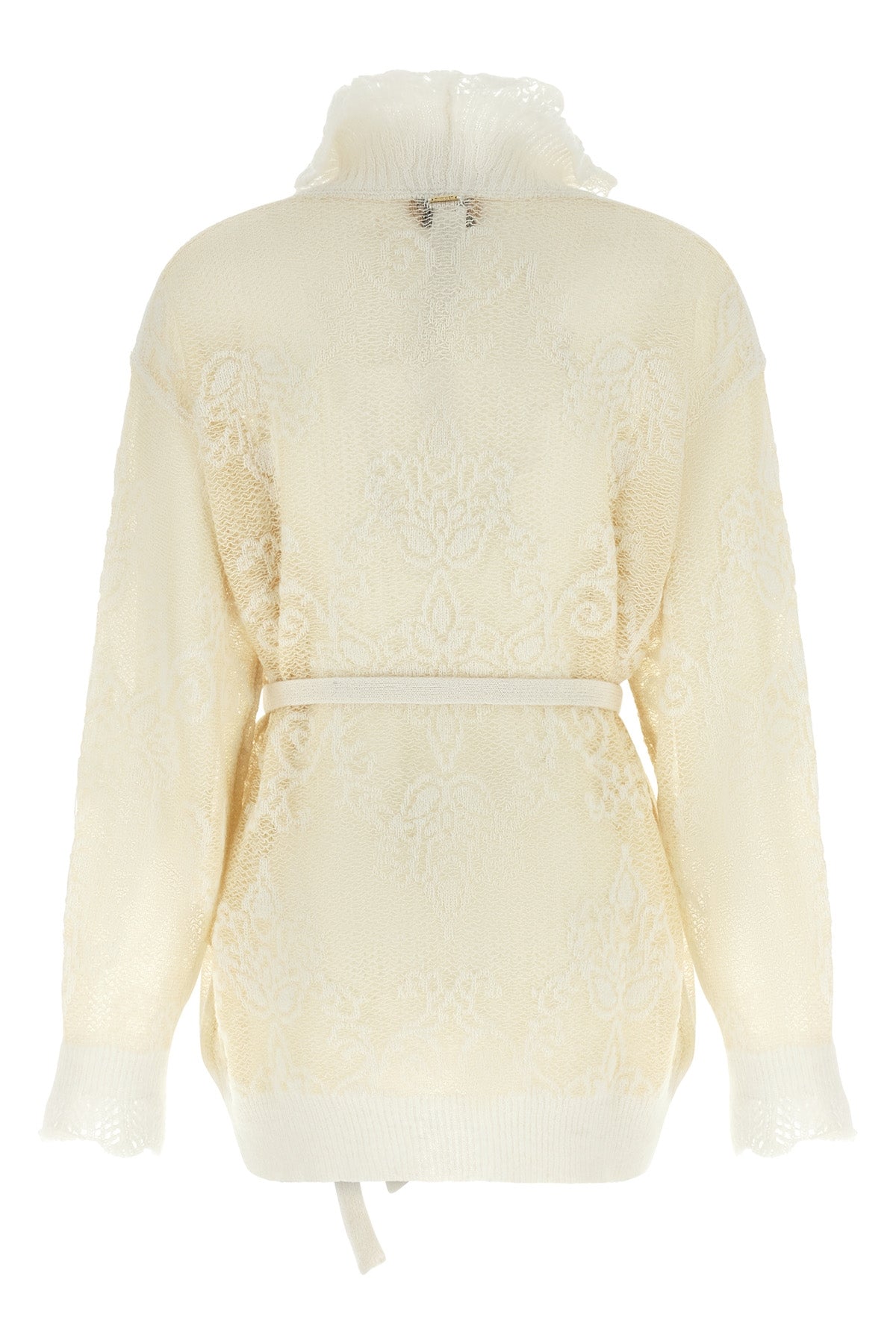 the maxi twinset knit redefines the codes of knitwear through a relaxed silhouet