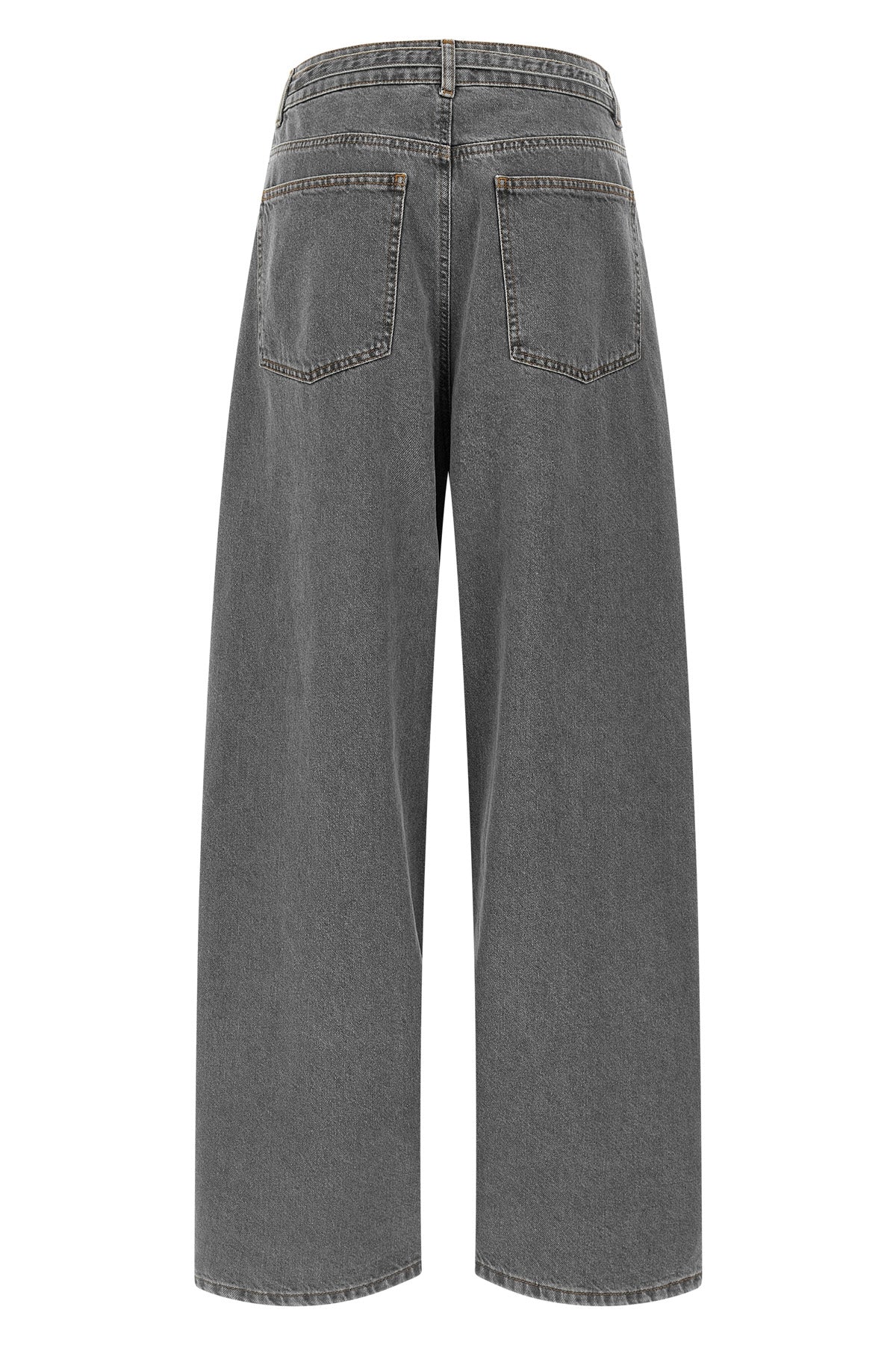 twinset jeans redefine the codes of everyday wardrobe through a wide-leg silhoue