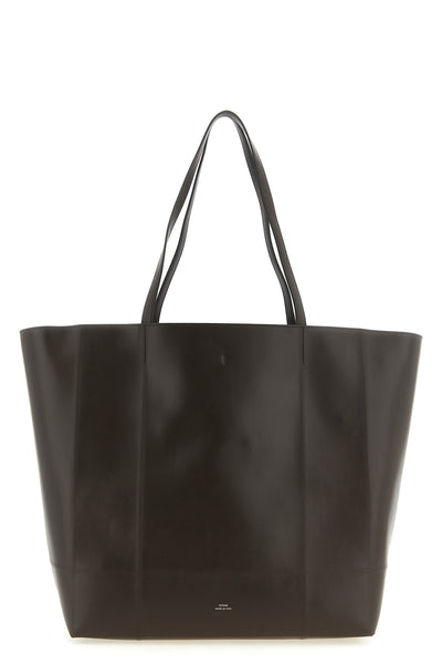 the toteme roam tote bag defines the wardrobe
