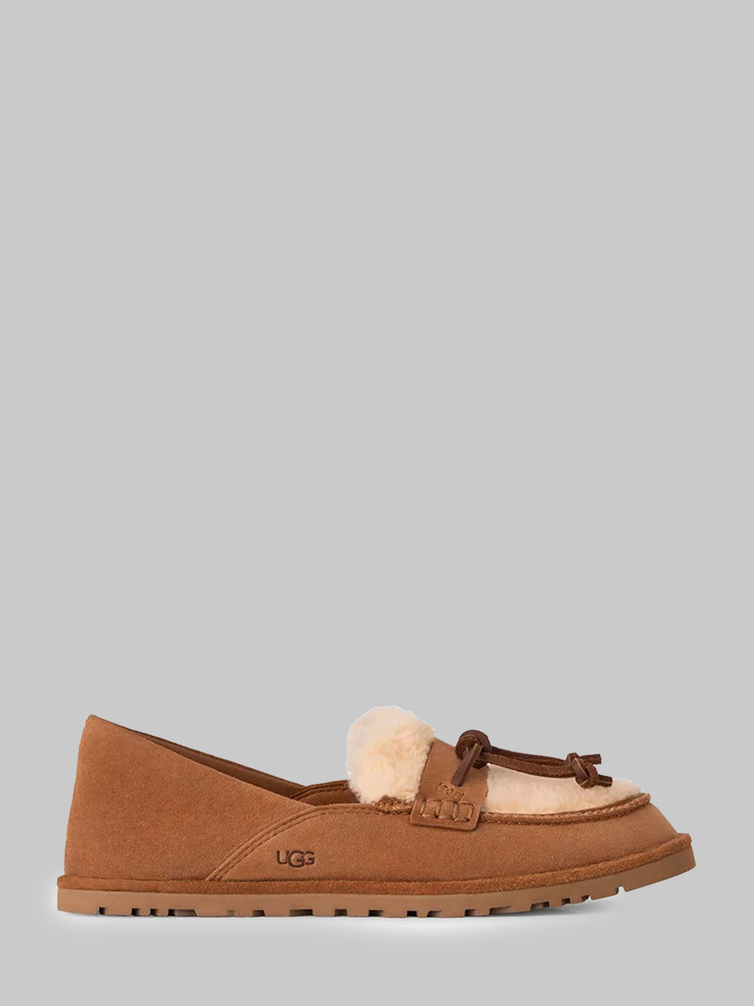 UGG 10 zora loafers