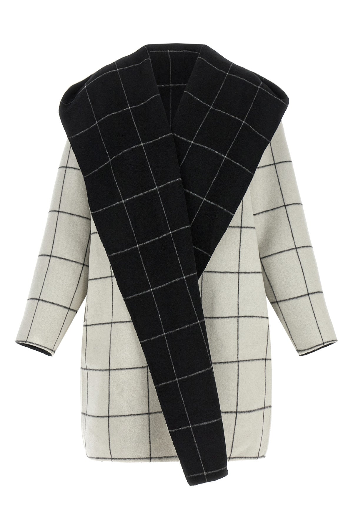 the toteme coat is structured in pure wool