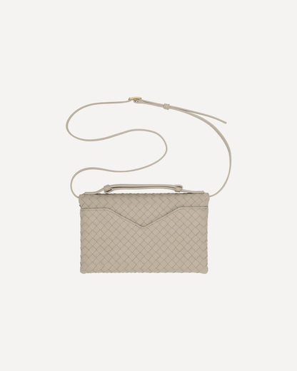 knot lock shoulder bag