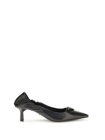 prada-leather-logo-pumps-1I188OF055070_F0002-nero