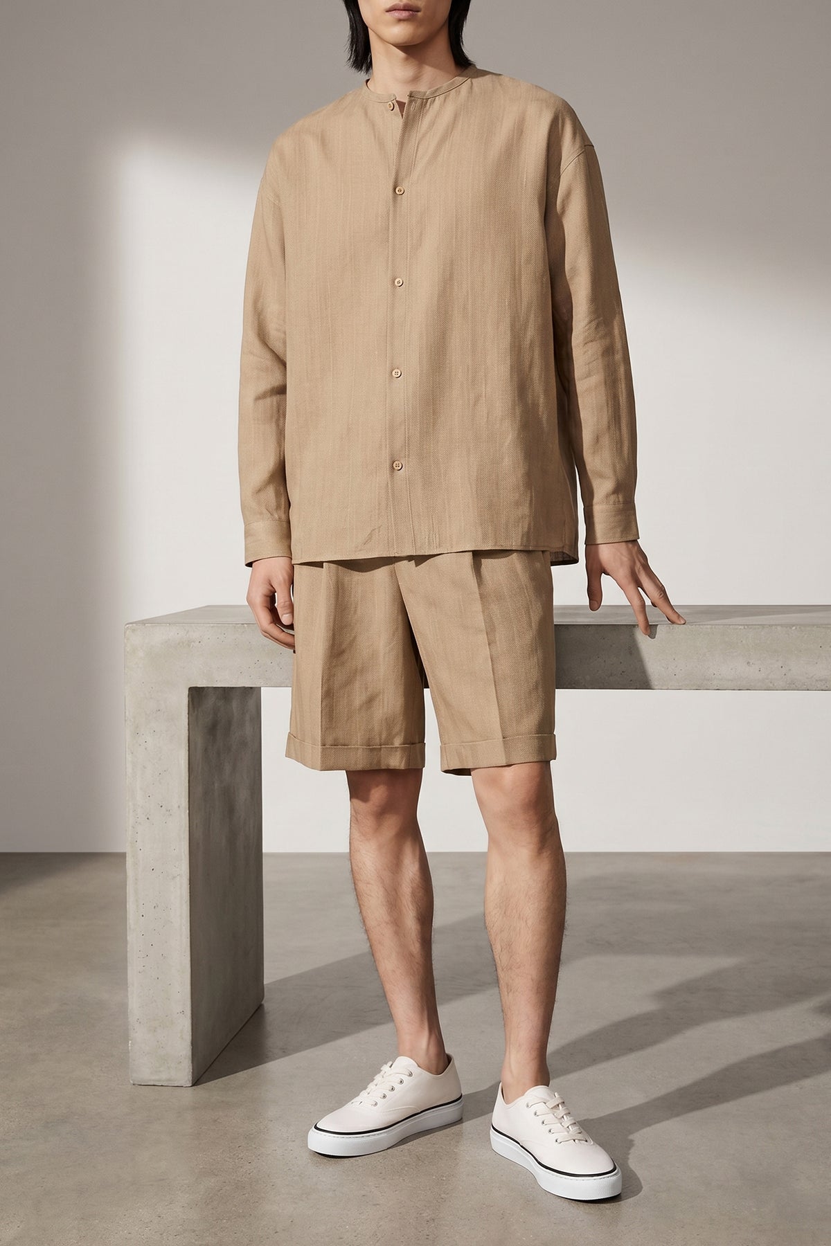 la chemise pastro shirt in textured linen