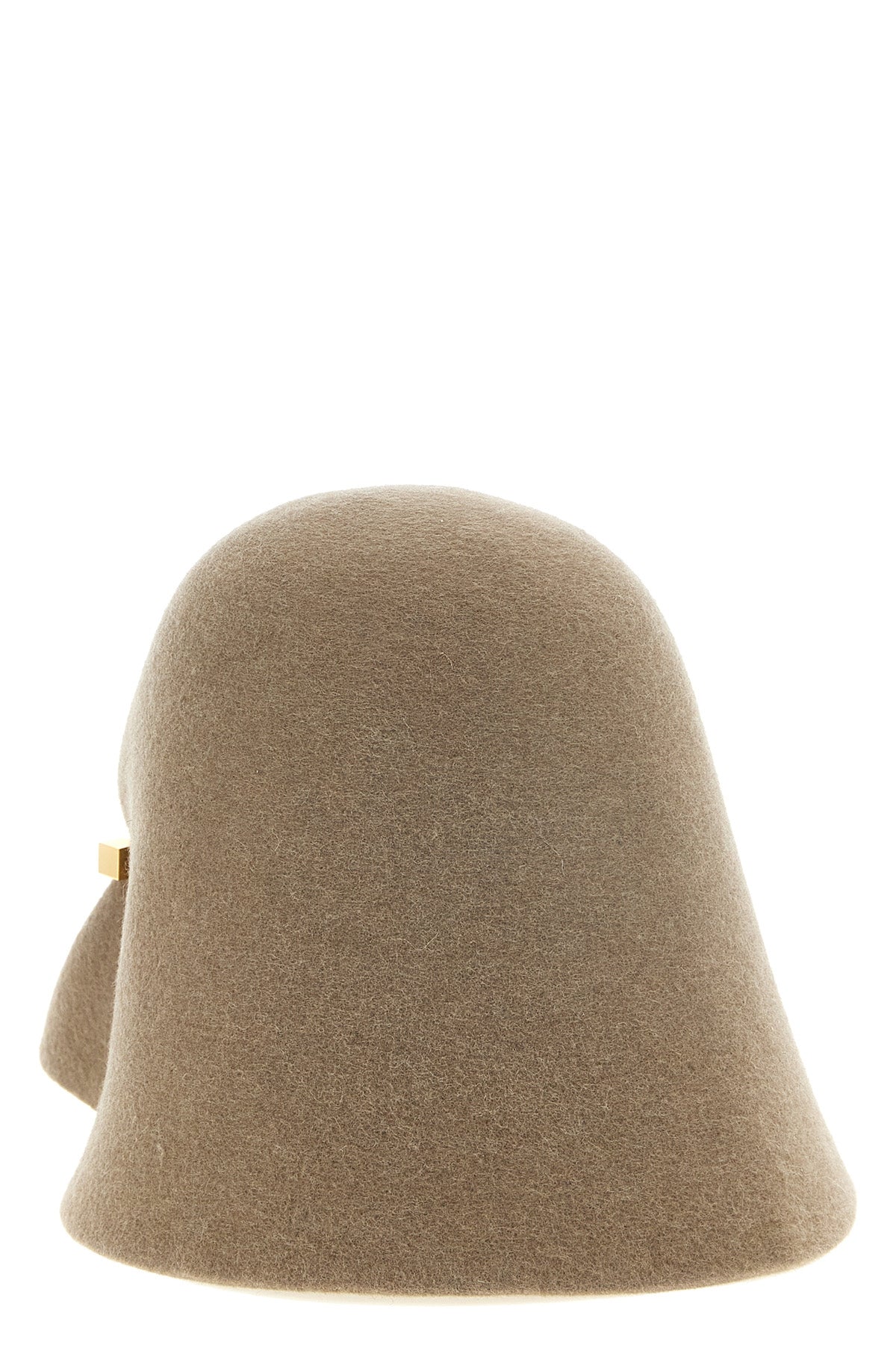 jacquemus cloche hat defines the codes of contemporary elegance through a scu