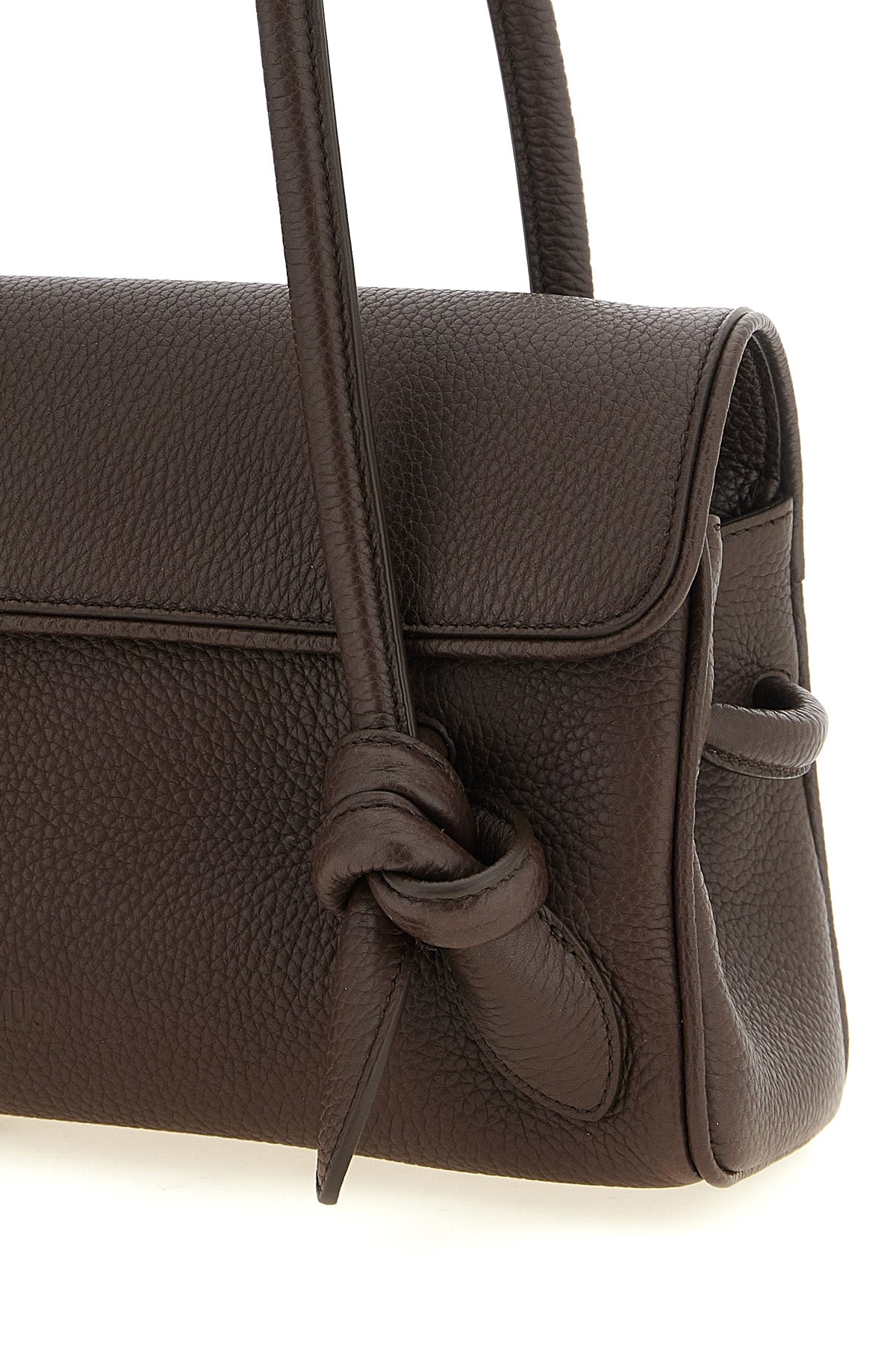 the jacquemus le turismo long shoulder bag redefines classic proportions throu