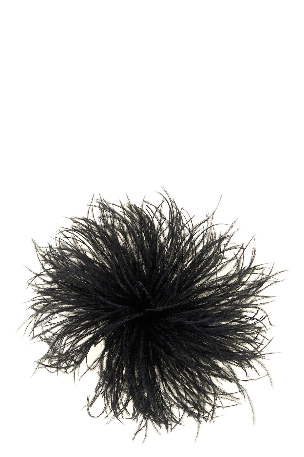 the gianluca capannolo brooch stands out for its scenographic volume and an impa