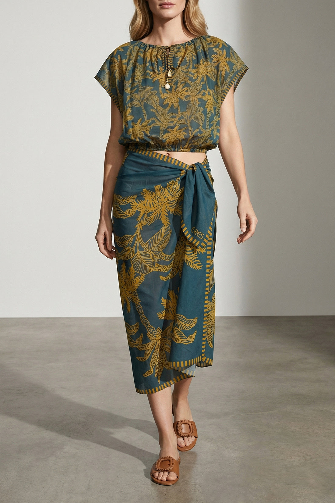 ERES L crocodile crop top in imprimé voyage océan patterned cotton voile